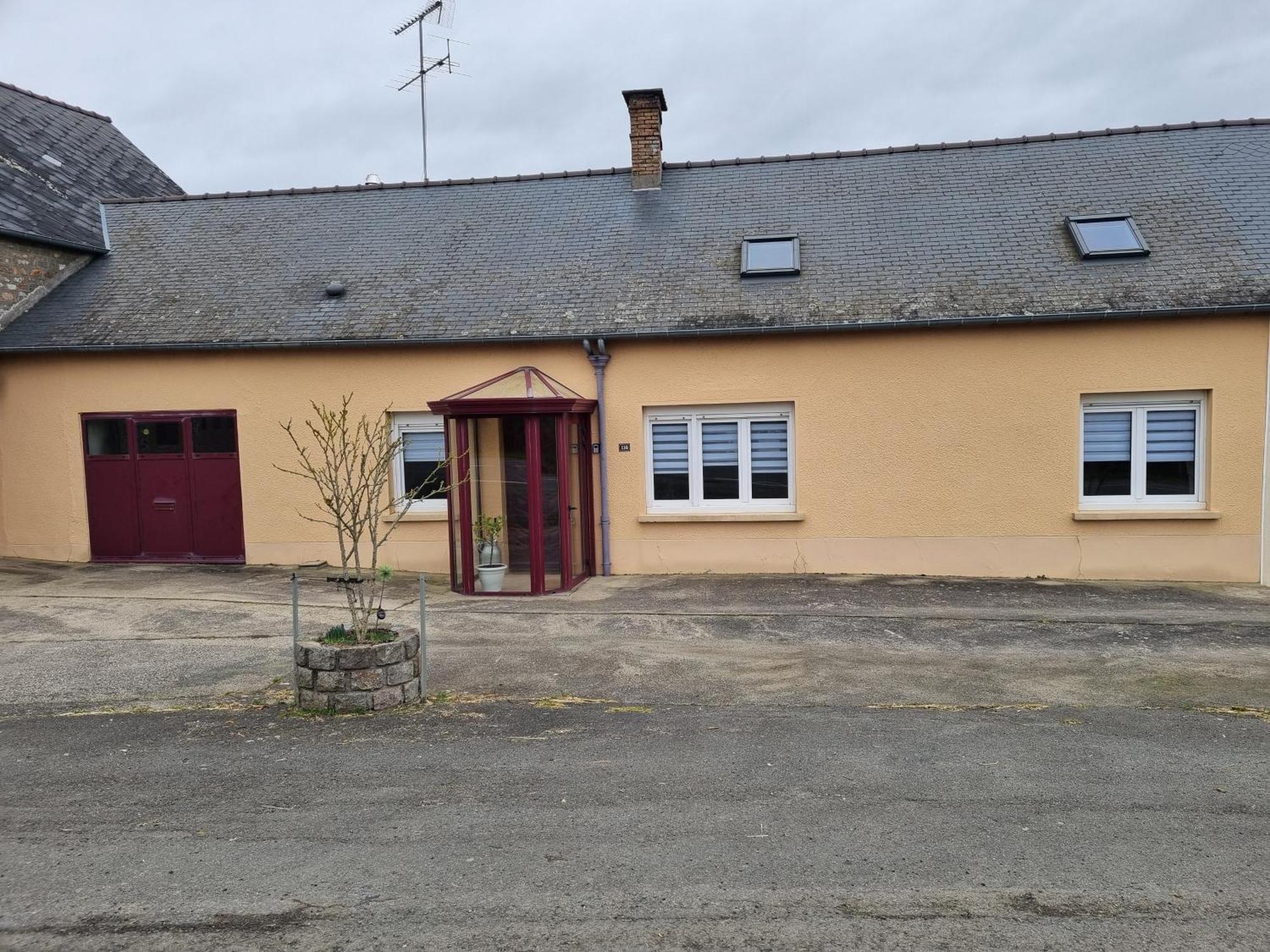 Maison De Famille Pre-en-Pail-Saint-Samson ภายนอก รูปภาพ